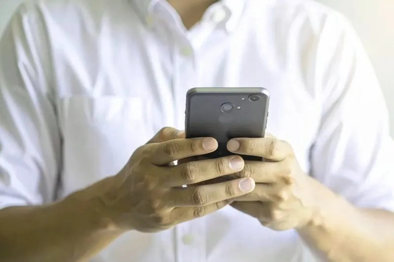 Czemu nie mam zasięgu w telefonie? Odkryj przyczyny i sprawdzone rozwiązania