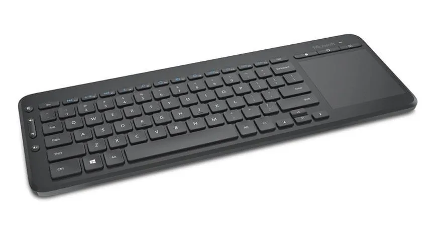 Klawiatura Microsoft All-in-One Media – jak podłączyć ją krok po kroku