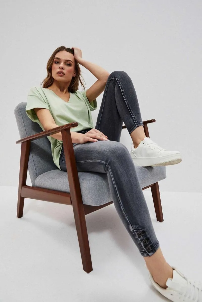 Medium waist w modzie