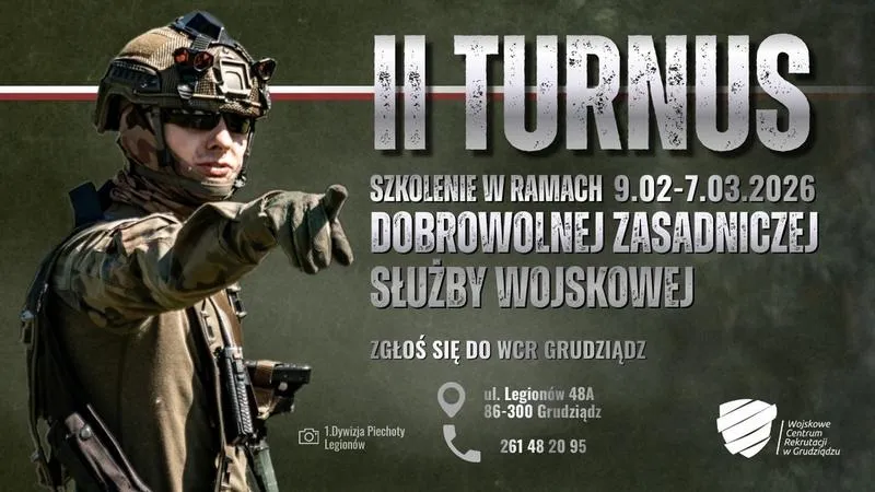 Zarobki social media managerów